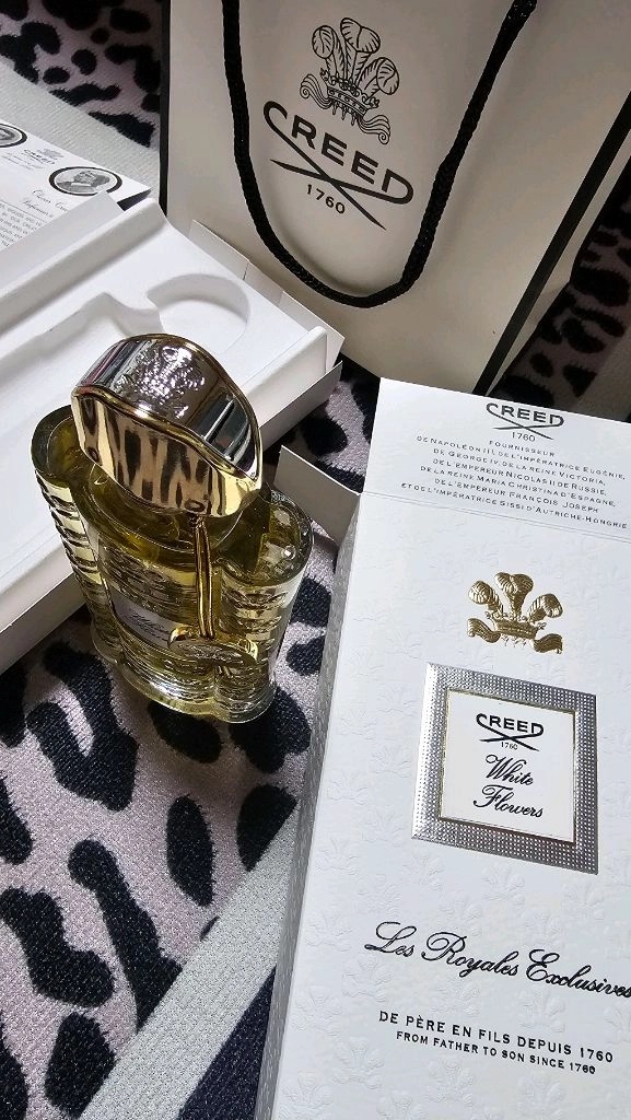 크리드 화이트 플라워 오드퍼퓸 75ml 미개봉 새상품 쇼핑백 이미지