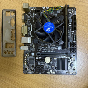인텔 i5 7500+기가바이트 h110m보드 두가지 일괄판매 이미지