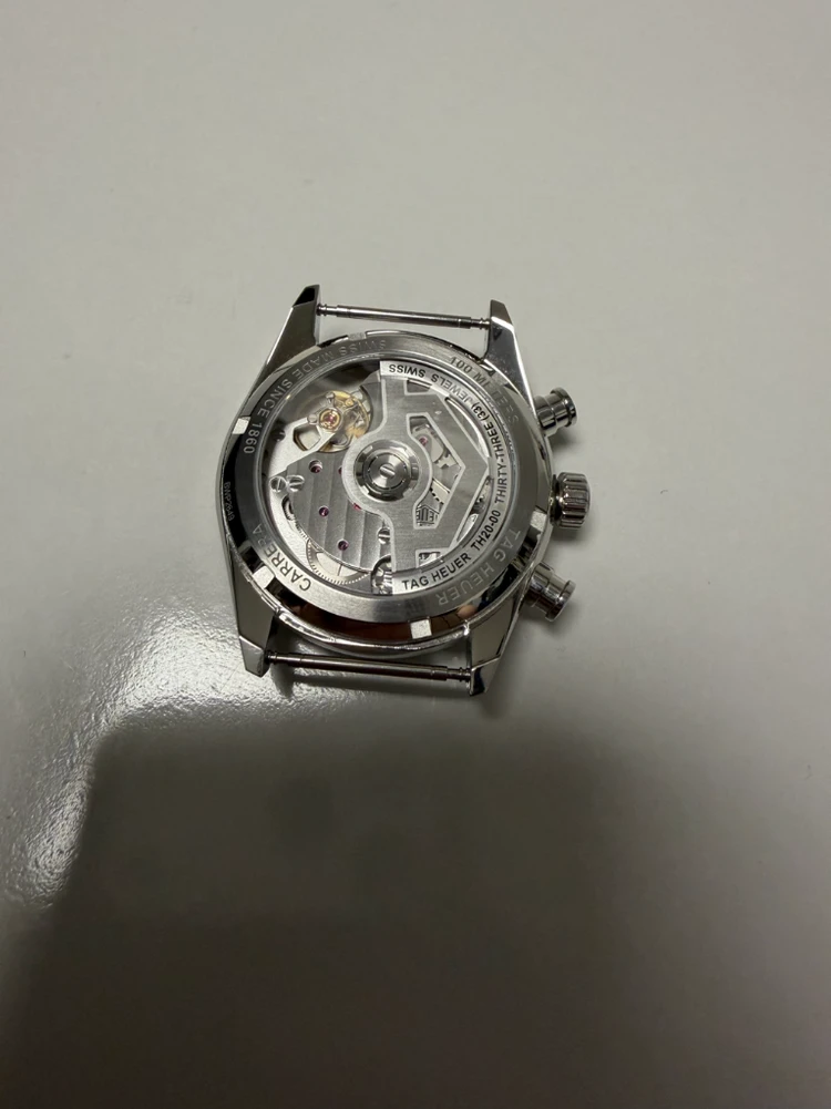 태그호이어 까레라 글라스박스 팬더 39mm 이미지
