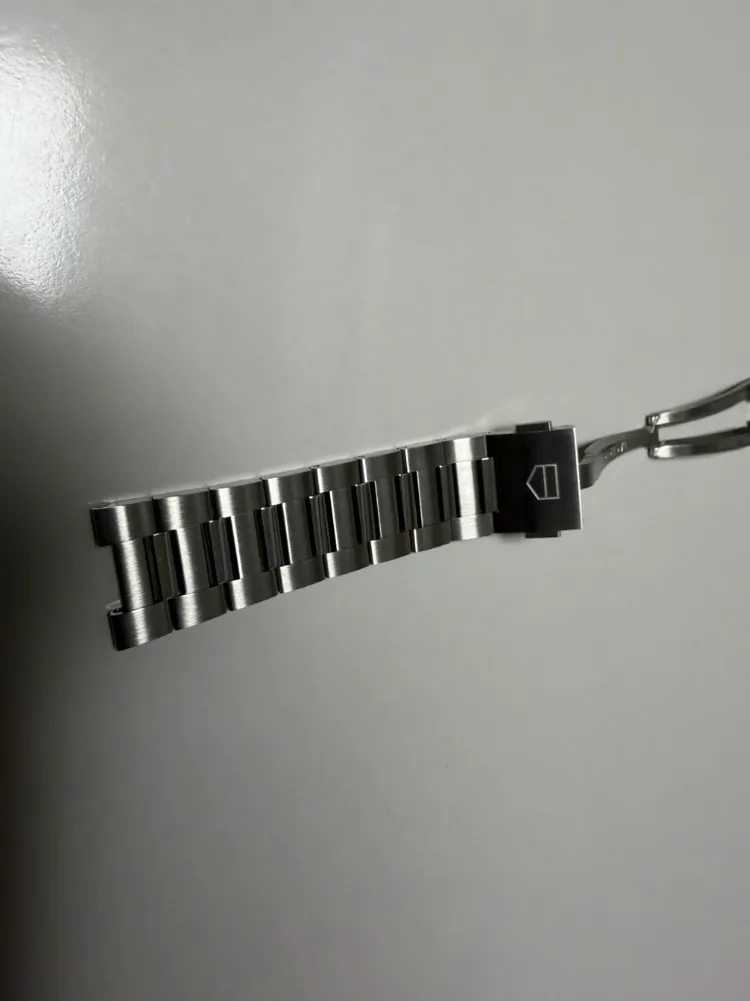 태그호이어 까레라 글라스박스 팬더 39mm 이미지
