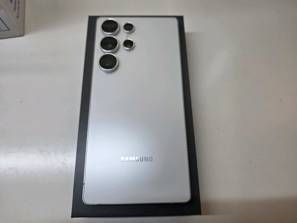 갤럭시 S25 Ultra 512GB 화이트티탸늄 풀박스 삼케플 양도가능 이미지