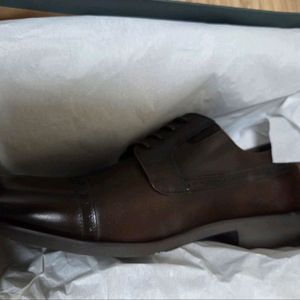 [미착용 제품] 슈펜 성수동 명장 구두 정장화 컴포트 밴딩 더비슈즈 BYSM78A31 블랙 / 브라운 280 사이즈 이미지