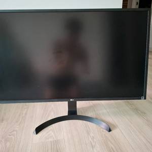 LG 32UD59 32인치 4K 모니터 이미지