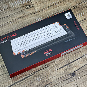 자석축 게이밍 키보드 체리 CHERRY XTRFY K5 PRO TMR 8K 이미지