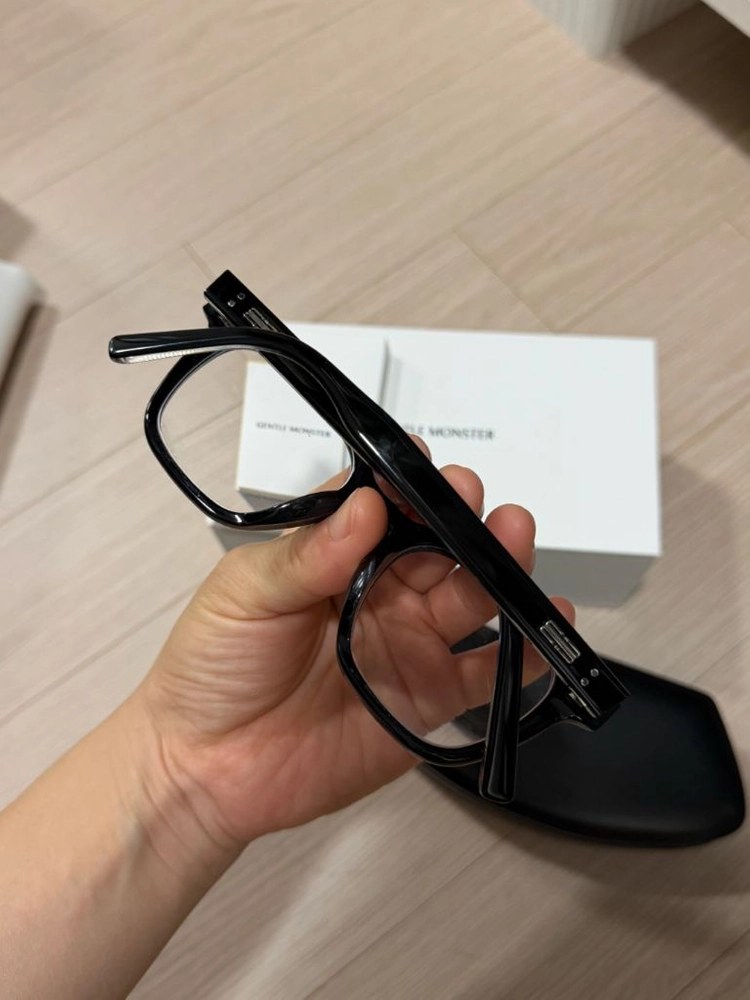 젠틀몬스터 안경 제이드 01 이미지
