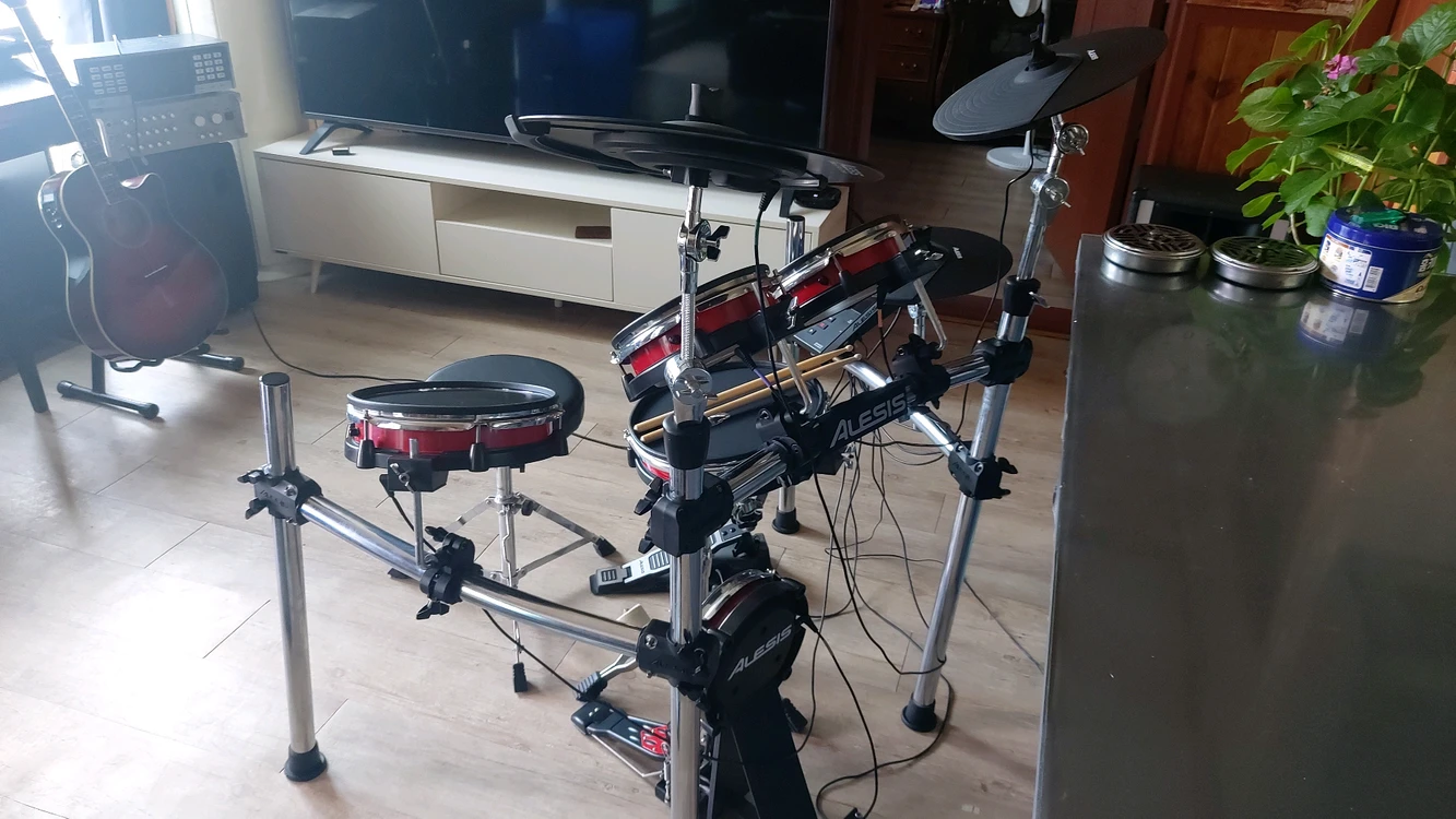 알레시스(Alesis) Crimson 전자드럼 이미지