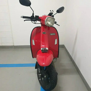 스코마디125 이미지