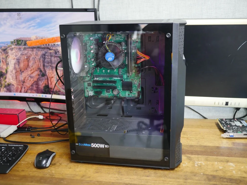 컴퓨터 PC i3-10100 16GB SSD250GB 사무용 본체 이미지