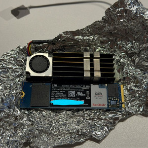 SanDisk Ultra 3D NVMe SSD 1TB 이미지