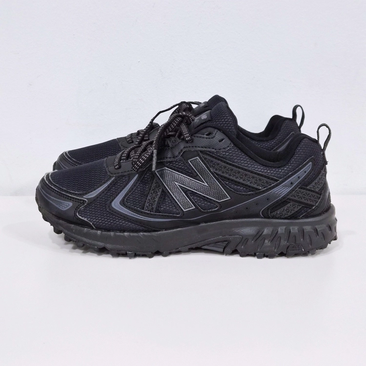 뉴발란스 410v5 트리플블랙 운동화 250 판매합니다 이미지