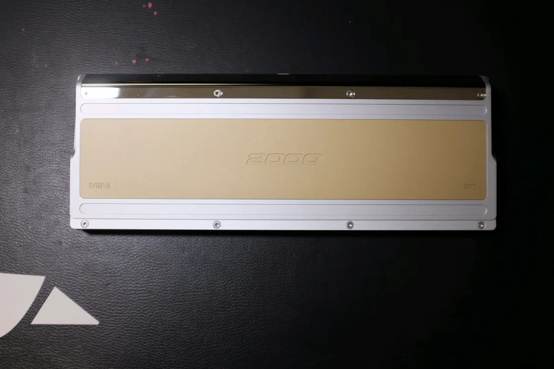 Hand Engineering 2000 mini se 이미지