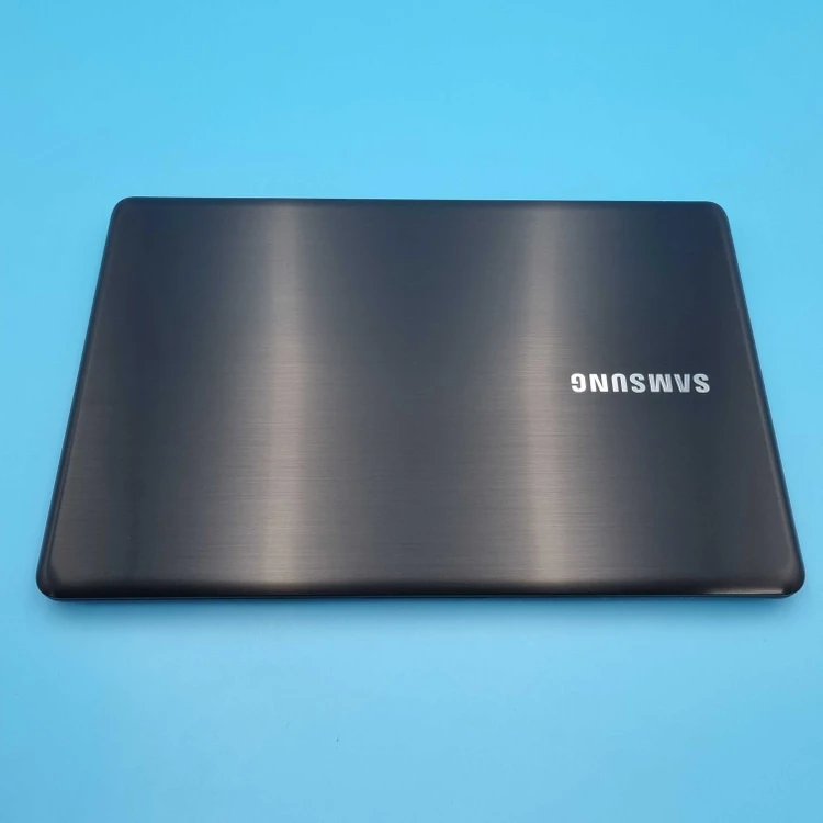 [리퍼] 삼성 올블랙 16″ 고사양 – i5 / RAM 16GB / SSD 756GB 이미지