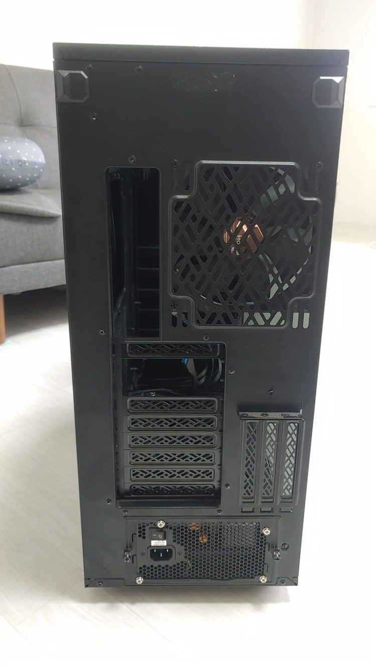 Fractal 빅타워 케이스+파워 1050w 플레티넘 이미지