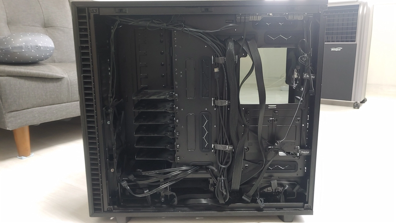 Fractal 빅타워 케이스+파워 1050w 플레티넘 이미지