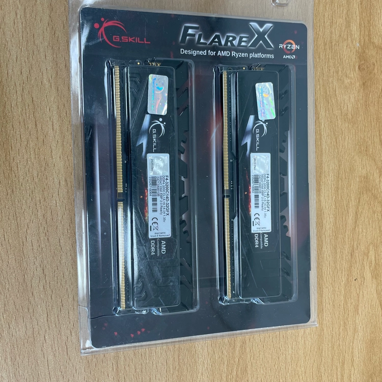 지스킬 DDR4 3200 CL14 램 32기가 (16X2) 이미지