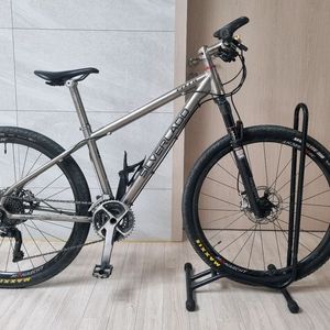 첼로 실버라도 90 티타늄 2014년식 MTB 자전거 이미지