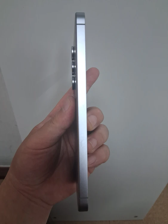 [62만]갤럭시 S25FE 네이비 256GB 새상품급 판매합니다 이미지
