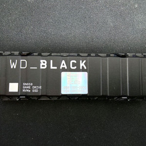 [S급/건강도100%] WD BLACK SN850 2TB NVMe SSD (정품 히트싱크 탑재) 이미지