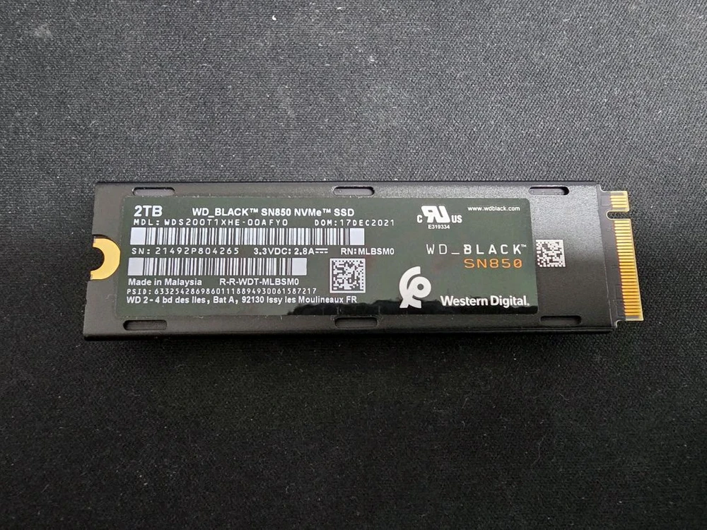 [S급/건강도100%] WD BLACK SN850 2TB NVMe SSD (정품 히트싱크 탑재) 이미지