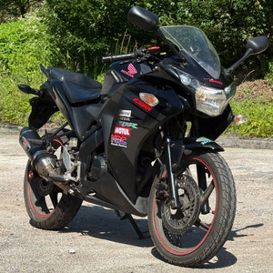 혼다 cbr125r 15년식 요시무라 2만키로대 저렴하게 판매합니다 이미지