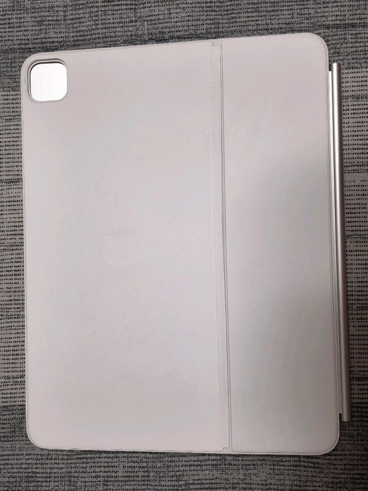 아이패드프로 M4 13 나노텍스쳐 wifi 2TB 실버 사이클21회 +애플펜슬 프로+ 에어팟3 맥세이프+매직키보드 이미지