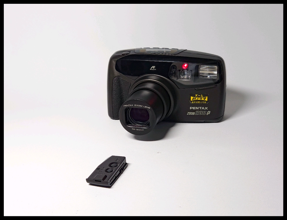 PENTAX ZOOM 280P. 필카. 컴팩트 카메라 상 수상. 이미지