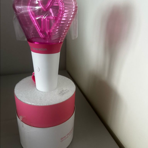 [가격제안X,GS편의점반값택배가능.CU편의점반값택배불가능.]소녀시대 공식 응원봉 새상품 팔아요.포토카드 미포함 이미지