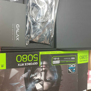 갤럭시 GALAX 지포스 RTX 5080 BLACK OC D7 16GB 팝니다. 이미지