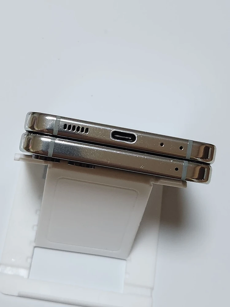 갤럭시Z플립5 256G 민트 공기계 62228 이미지