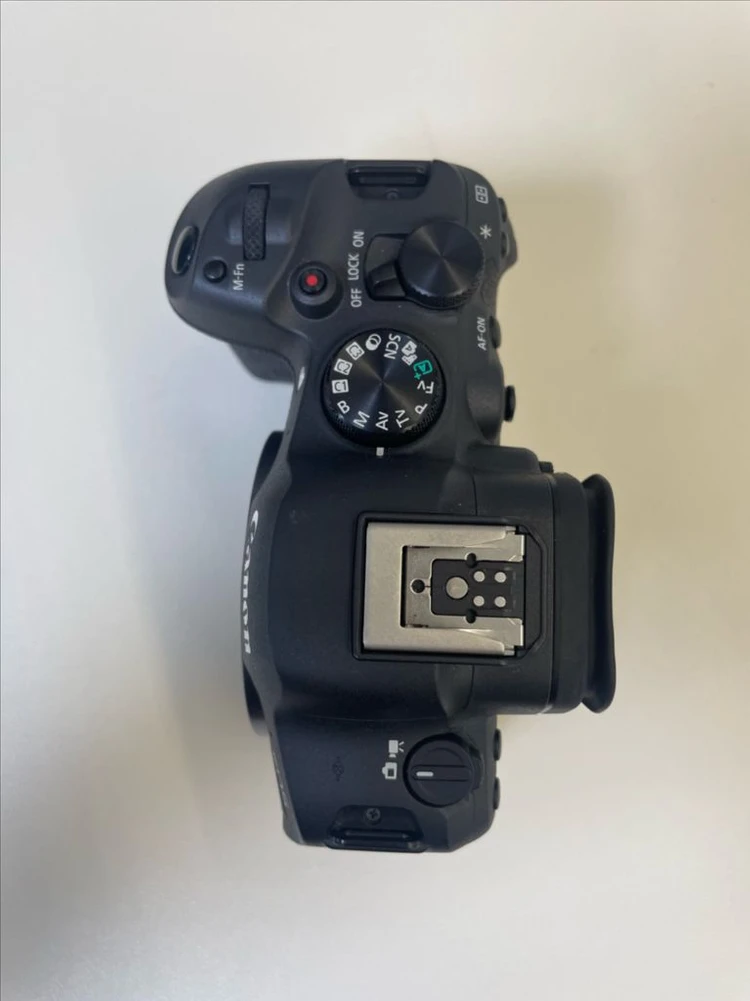 캐논 EOS R6 Mark II 풀박스 이미지