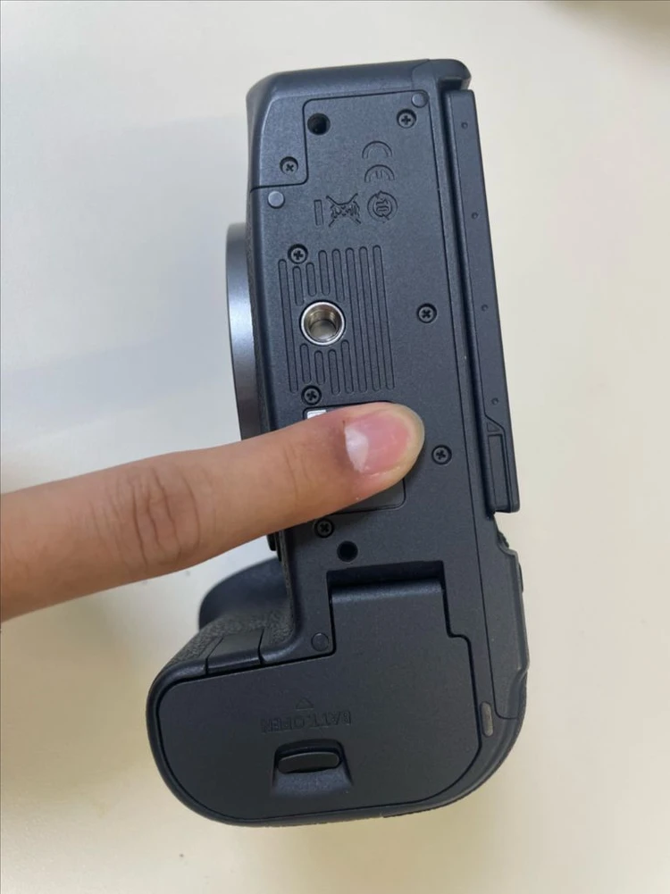 캐논 EOS R6 Mark II 풀박스 이미지