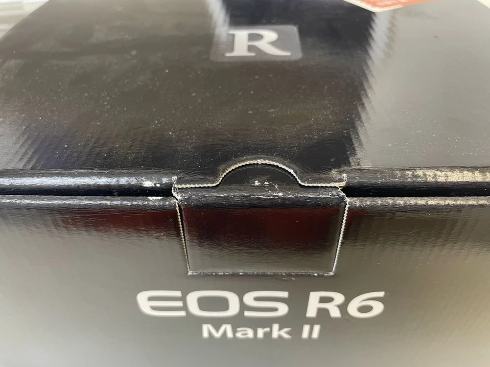 캐논 EOS R6 Mark II 풀박스 이미지