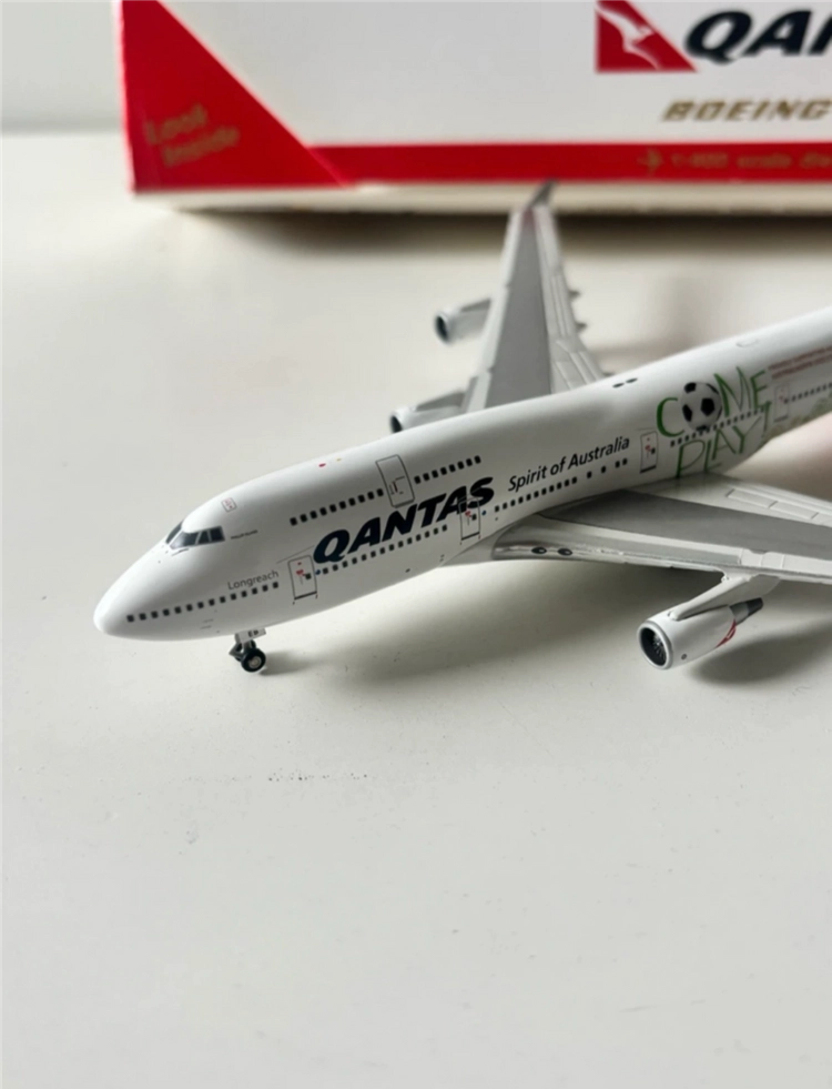 [희귀/한정판] 제미니젯 콴타스항공 B747-400 1:400 다이캐스트 (박스 포함) 이미지