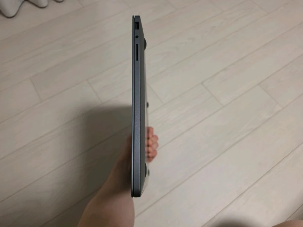 갤럭시북6 울트라 RTX 5060 NT960UJH-XC72Y 이미지
