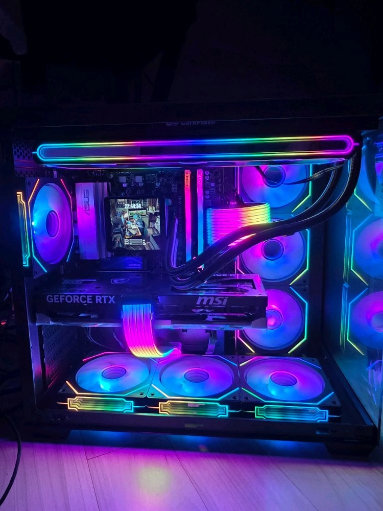 라이젠7 9800X3D RTX5080 고사양본체 급처 이미지