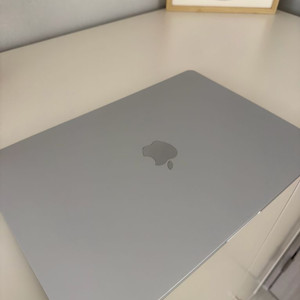 맥북 에어15인치 m5 512gb 이미지