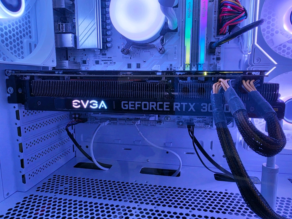 EVGA RTX 3080Ti XC3 ULTRA GAMING D6X 12GB 그래픽카드 판매합니다. 이미지