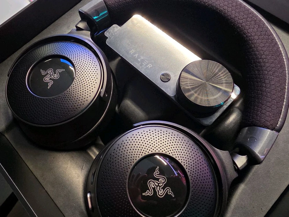 Razer 레이저 크라켄 V4 Pro 게이밍 헤드셋 새제품 이미지
