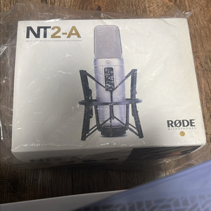 RODE NT2-A/motu M4마이크오인페셋 이미지