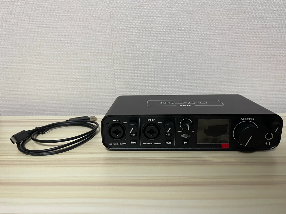 RODE NT2-A/motu M4마이크오인페셋 이미지