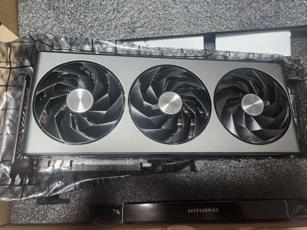 a급 7800xt 사파이어 니트로 vram16gb 이미지
