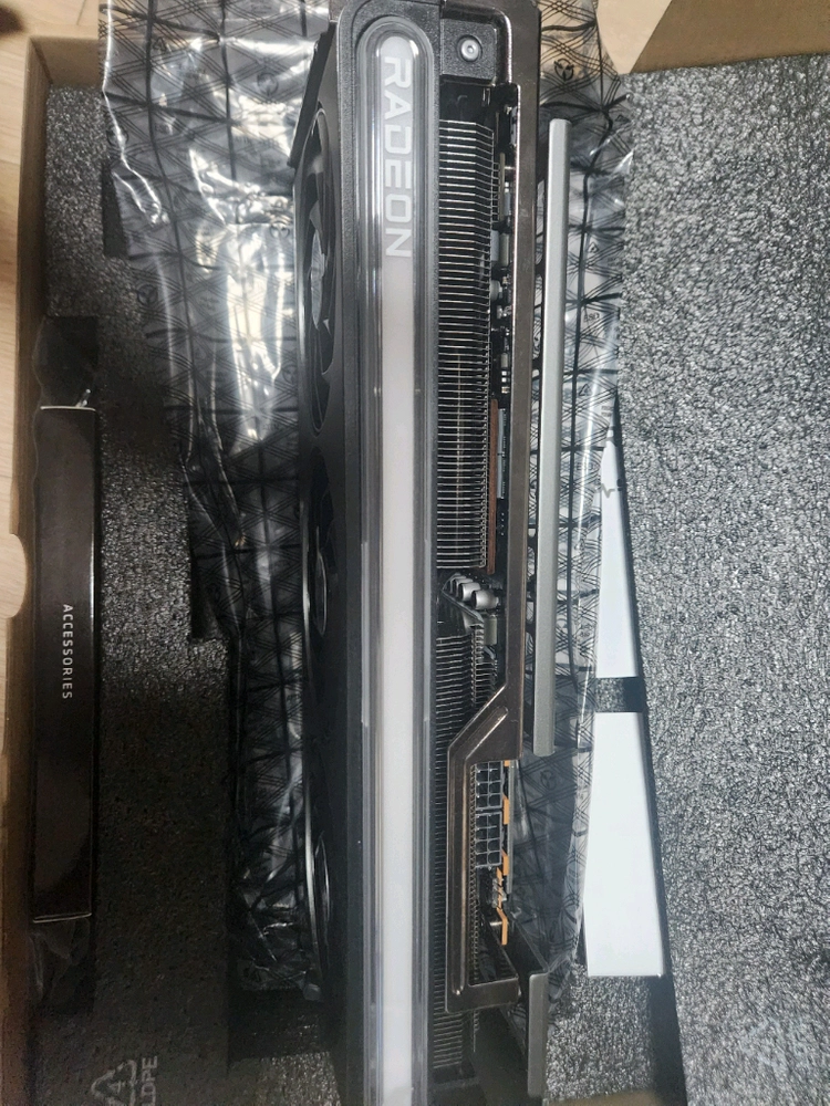 a급 7800xt 사파이어 니트로 vram16gb 이미지