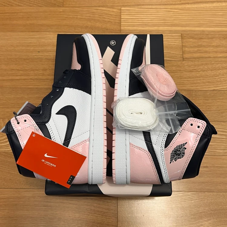 나이키 우먼스 조던1 하이 애트모스피어 240 버블검 핑크 새제품 Nike 스니커즈 운동화 신발 DD9335-641 이미지