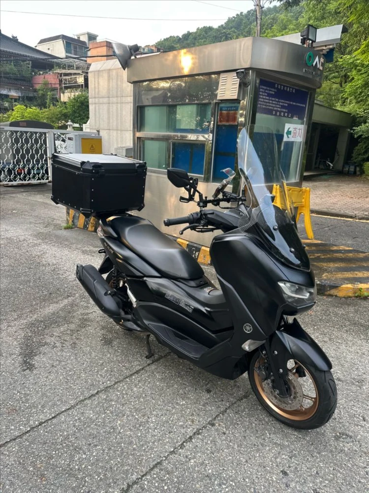 23년식 nmax125 ABS 오토바이 판매합니다 이미지