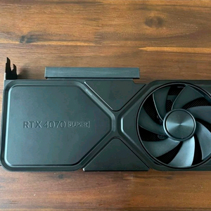 RTX 4070 super fe 파운더스에디션 그래픽카드 이미지