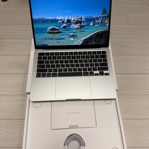 맥북 에어 M2 13인치 24gb 512ssd 실버 애케플 이미지