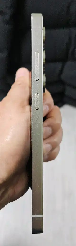 갤럭시 S25울트라 티타늄블랙 256GB 싸게 팝니다. 이미지