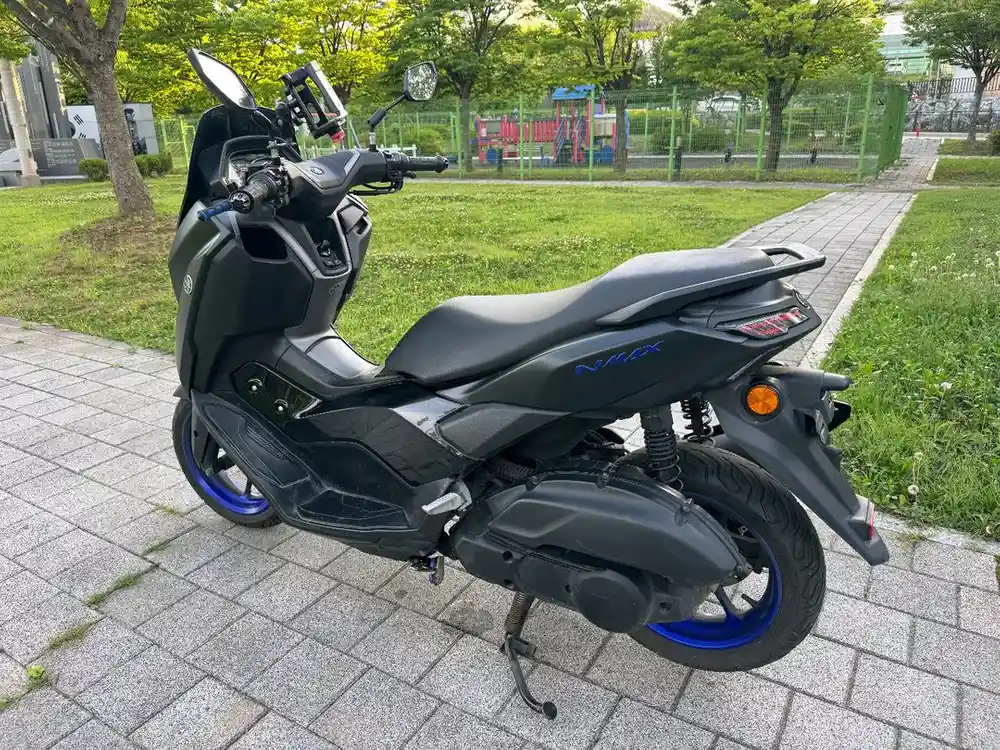야마하 nmax125 25년 abs 짧은키로수 팝니다 이미지