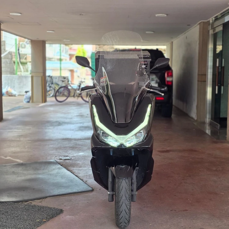 9_25년식 pcx125 2.7만 배달셋팅 판매합니다 이미지
