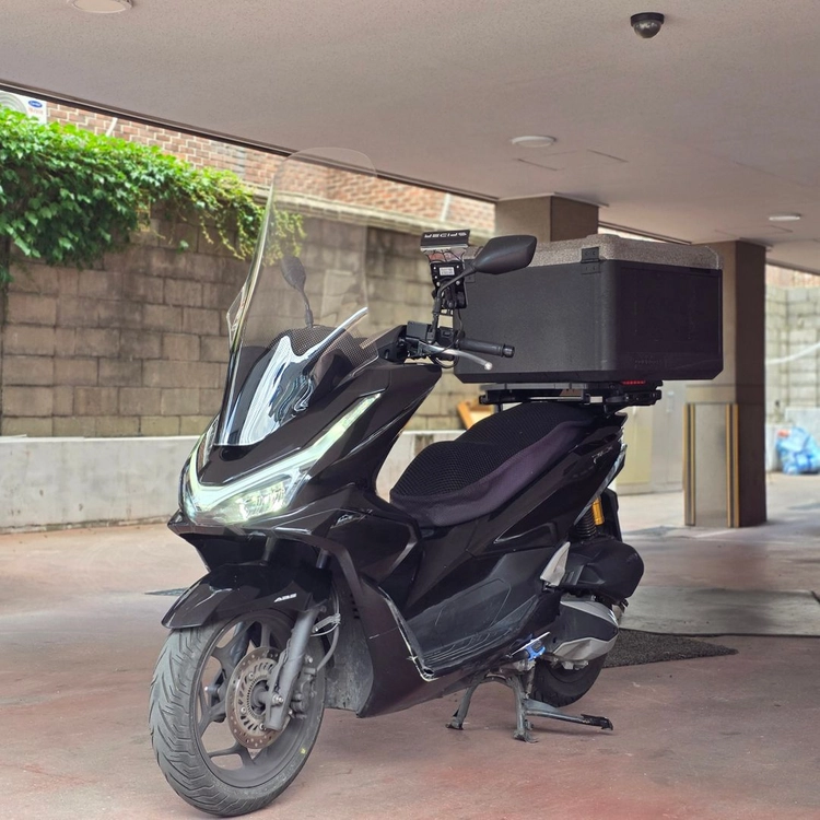 9_25년식 pcx125 2.7만 배달셋팅 판매합니다 이미지